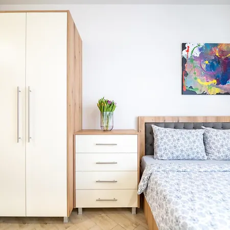 Wow For Rent 2 Bul Montevideo 25a - B Appartement