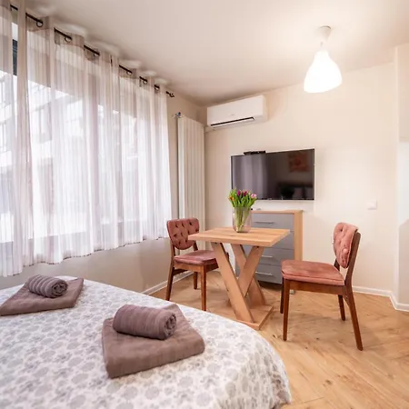Wow For Rent 2 Bul Montevideo 25a - B * Sofia