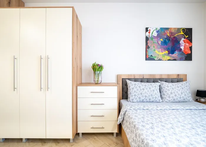 Wow For Rent 2 Bul Montevideo 25a - B דירה