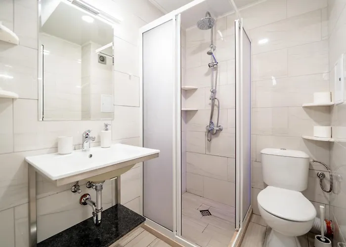 Wow For Rent 2 Bul Montevideo 25a - B Lejlighed