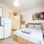 Wow For Rent 2 Bul Montevideo 25a - B *