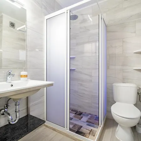 Wow For Rent 2 Bul Montevideo 25a - B Sófia